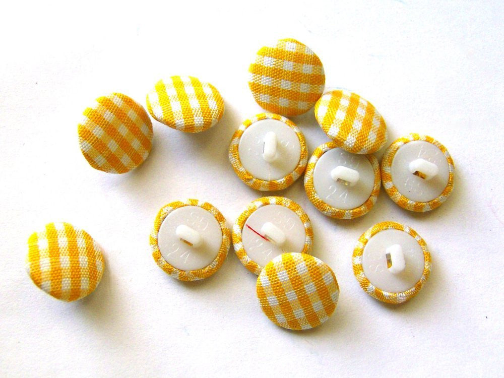 Ginghan Buttons: Yellow Pack of 5