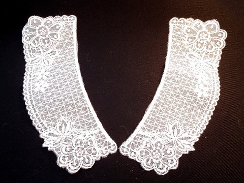 Lace Collar